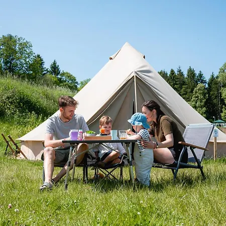 Tipi Tent In De Duitse Eifel * Gerolstein